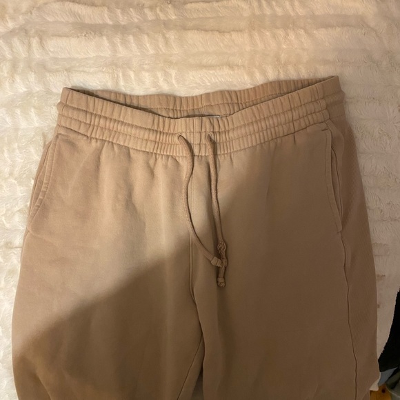 TNA SWEATS. Boyfriend sweats🤎 - Picture 3 of 3